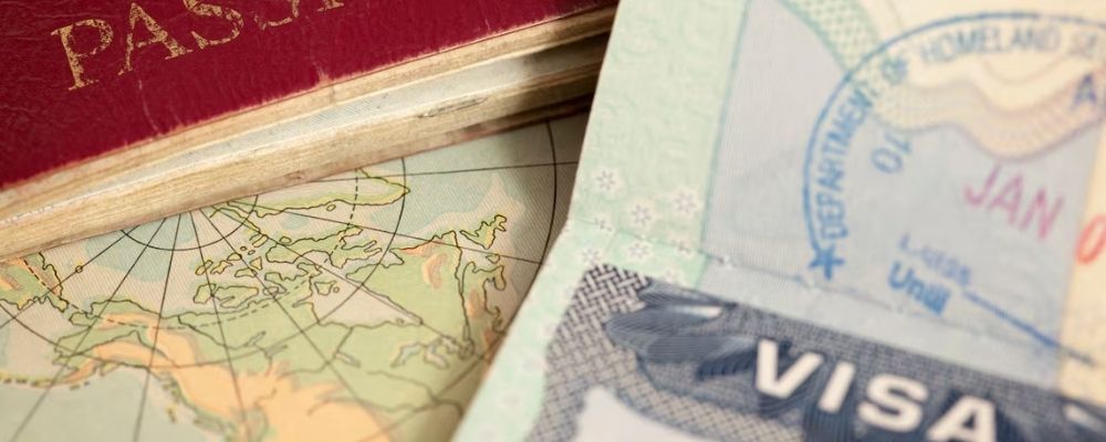 Dominicanos con visa de turismo: el riesgo de perderla por trabajar o quedarse de más en EE. UU.